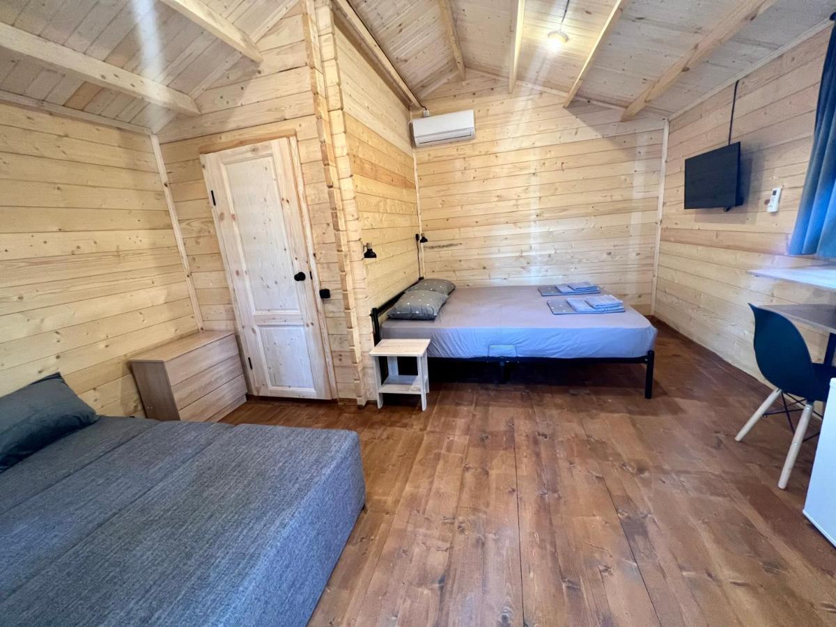 Mini-Hotel Forest Club Pitsunda Eksteriør billede