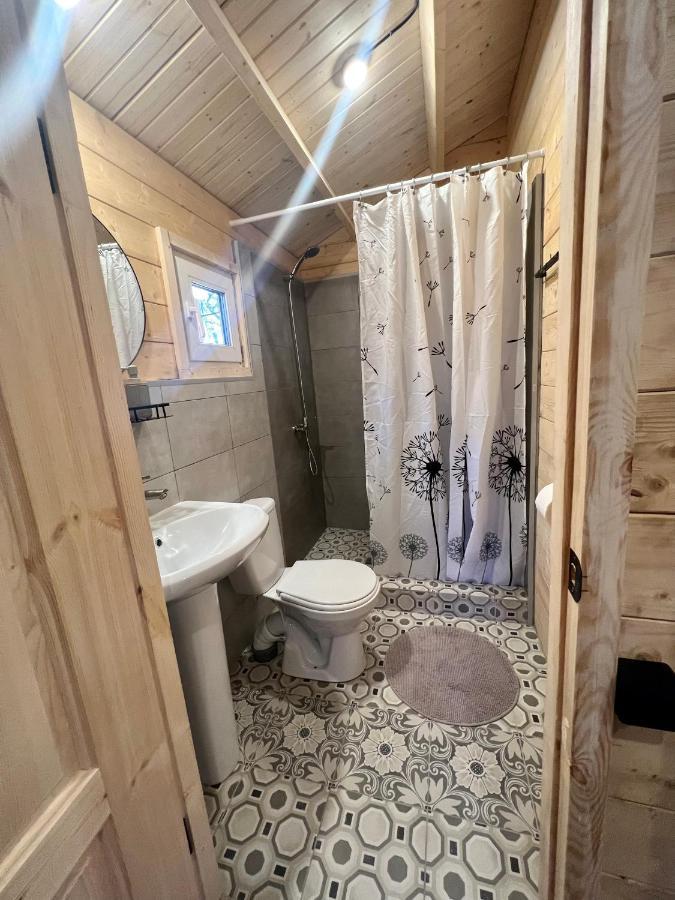 Mini-Hotel Forest Club Pitsunda Eksteriør billede